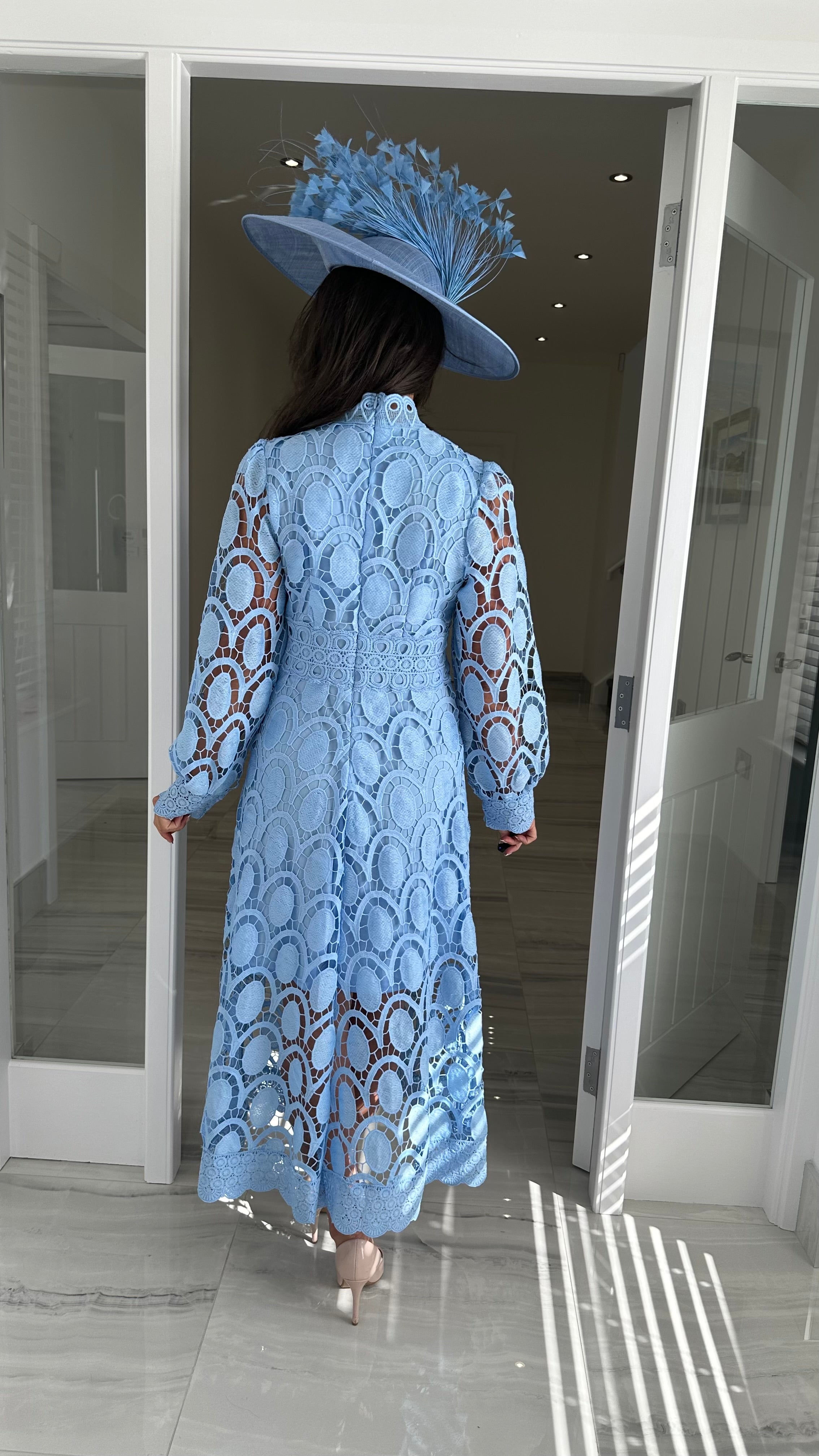 Amara – Romantic Elegant Midi Dress